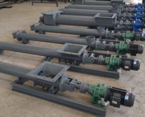 稱重螺旋輸送機(jī)用于對(duì)物料的定量給料