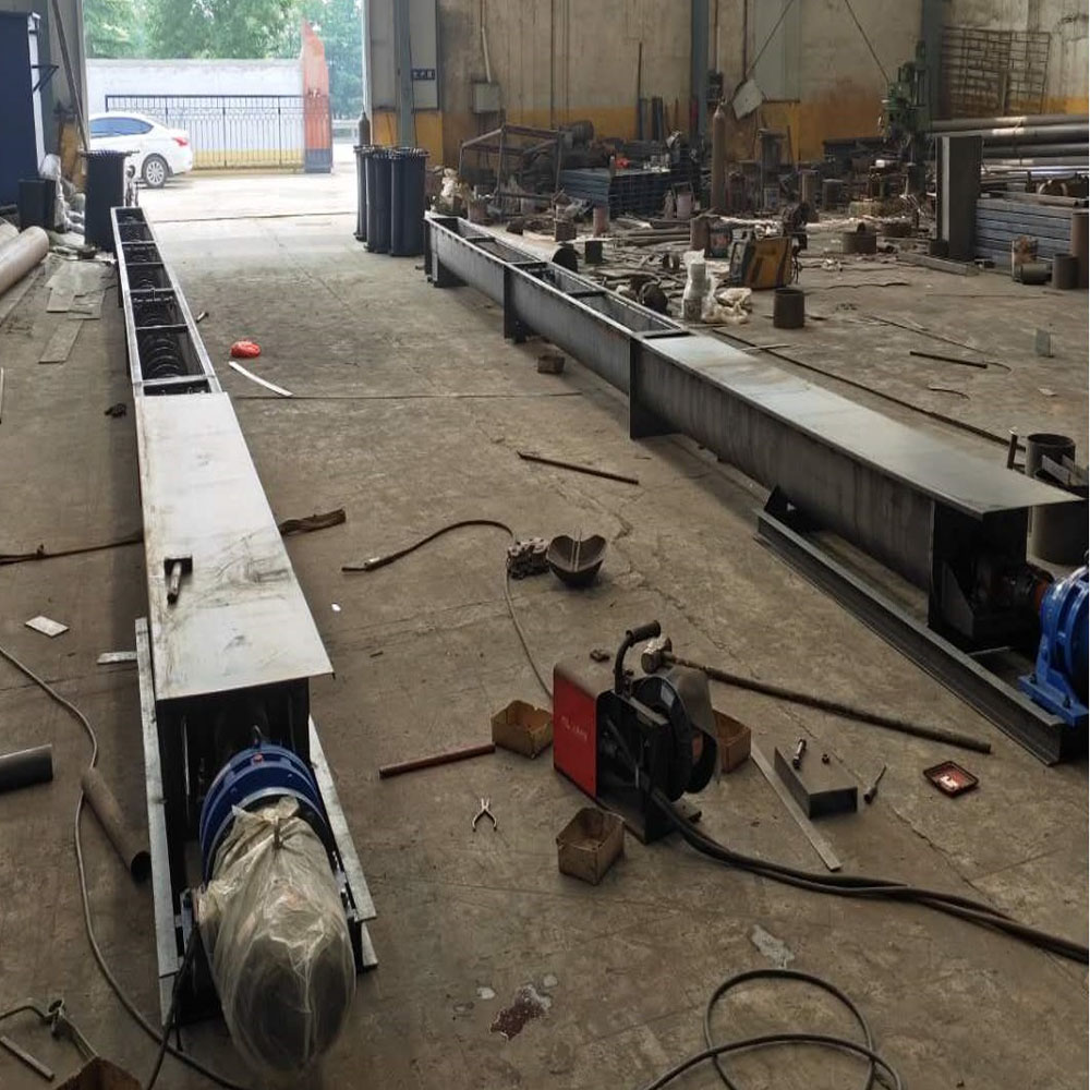 螺旋給料機污泥粉料，環(huán)保