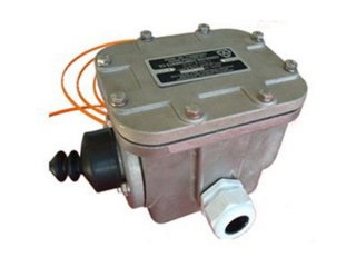 帶式輸送機撕裂開關