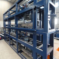 汽火車螺旋鉆采樣機整裝待發